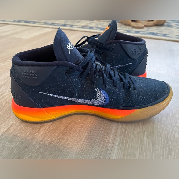 Nike Kobe basketball ball size 11 shoes - Picture 4 of 9